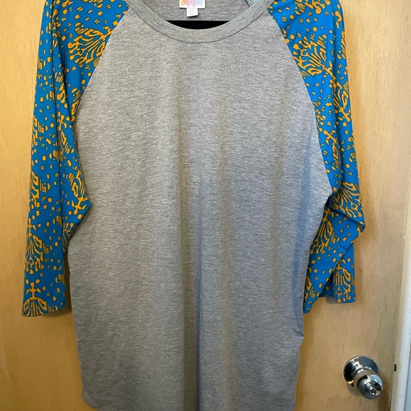 LuLaRoe Randy - Picture 4 of 4